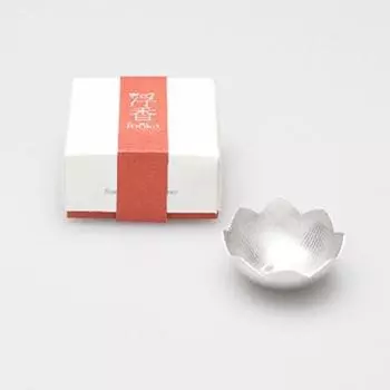 Фука Нусаку