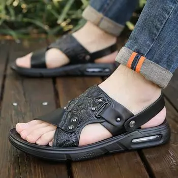 Full cowhide sandals men s summer wear 2025 new trend beach casual non-slip dual-purpose cool slippers 38 чёрный