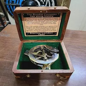 Функциональный компас для солнечных часов из латуни в винтажном стиле 7,62 см в деревянной коробке