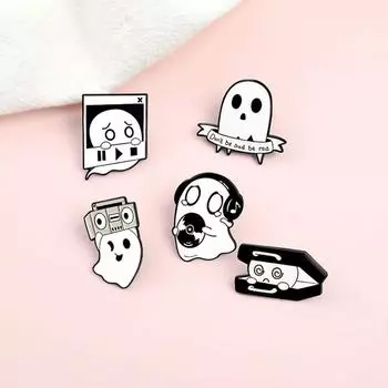 Funny Ghost White Ghost Pin Creative White Ghost Series Brooch Backpack 05