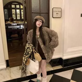 Fur jacket women s fur integrated 2024 winter explosion high-end imitation lamb wool fashion trend furry top S