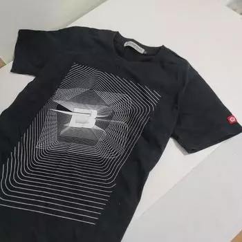 Футболка Big Bang Still Alive б/у размер L