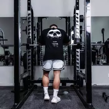 Футболка для фитнеса и спортзала, свободная, большого размера, для мужчин, с короткими рукавами, для бодибилдинга, для спорта, летние тренировочные топы для пробежек M чёрный