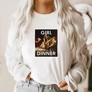 Футболка Girl Dinner в стиле феминизма и классического искусства с историей Юдифь, убивающая Олоферна, Артемизия Джентилески. Популярная футболка с мемами S белый