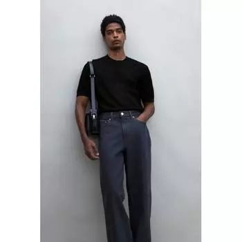 Футболка HM Regular Fit Hole Knit, черная XS