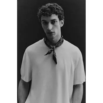 Футболка HM Regular Fit из пике светло-бежевого цвета