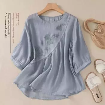 Футболка летняя из хлопка и льна с вышивкой в стиле ретро - свободный крой, круглый вырез L