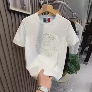 Футболка облегающего кроя с вышитой головой тигра и пайетками - молодежная, с коротким рукавом, круглый вырез M белый