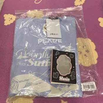 Футболка Play W4l, синяя, размер M, нераспечатанная + бонус в виде папки Samwha