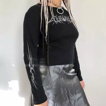 Футболка с длинными рукавами и принтом в темном стиле, круглый вырез, уличный повседневный панк-стиль, универсальный топ S чёрный