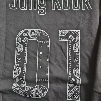 Футболка с коротким рукавом Jungkook