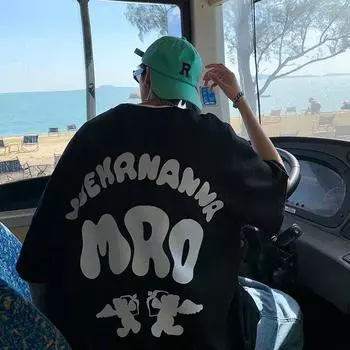 Футболка с короткими рукавами для мужчин 2024 года, модная, с рукавом пять дюймов, универсальная, повседневная, свободная, студенческая, с короткими рукавами, повседневная, модная, с принтом M чёрный