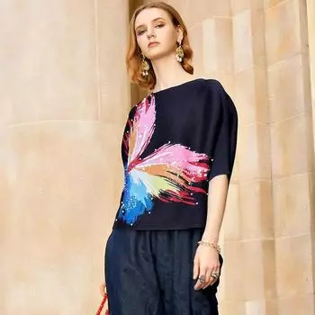 Футболка с плиссированным верхом и цветными рукавами с пятью точками, весенне-летняя футболка с круглым вырезом, возрастная футболка в западном стиле с принтом бабочки M чёрный