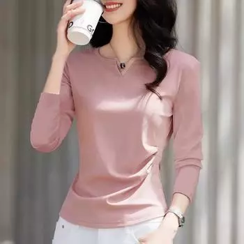 Футболка с V-образным вырезом и длинными рукавами для женщин на осень со складками и утягивающим верхом на талии, подчеркивающим стильный и универсальный внутренний слой M розовый