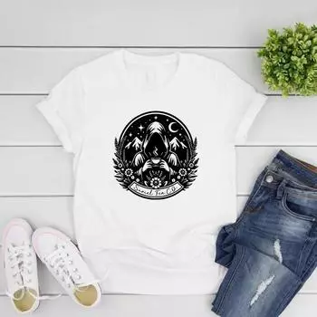 Футболка Suriel Tea Co Футболка с надписью «Двор шипов и роз» Футболка унисекс с коротким рукавом Винтажная одежда SJM Bookish Gift Уличная одежда S серый