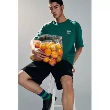 Футболка свободного покроя с принтом HM зеленого цвета S