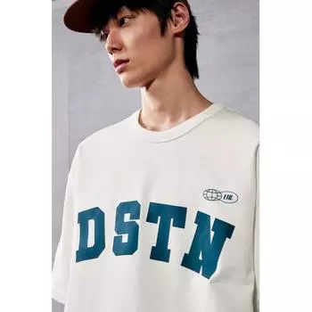 Футболка свободного покроя с принтом HM, белая, dstn XS