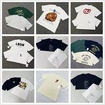 Футболка свободного покроя унисекс с принтом, круглым вырезом и короткими рукавами S