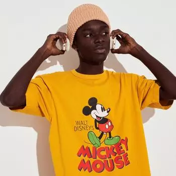 Футболка UNIQLO Disney UT с короткими рукавами и рисунком C