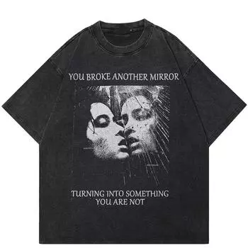 Футболка унисекс с графическим рисунком «Человеческое лицо в зеркале» Streetwear 2024 S чёрный