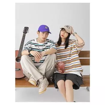 Футболка в контрастную полоску в стиле ретро со свободными и универсальными короткими рукавами в парном стиле M