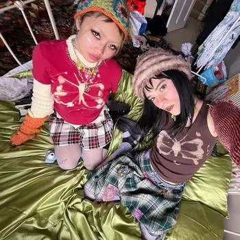 Футболки без рукавов с рисунком и принтом Y2k Эстетическая одежда Укороченный топ Уличная одежда Майки S чёрный