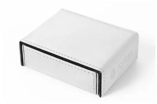Футляр для карт TOYGER RollTray идеально подходит для FreeDAM и имеющихся в продаже футляров для колод ~Вспомогательных игр~! (белый)