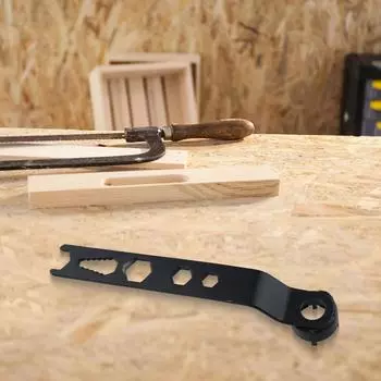 Гаечный ключ для угловой шлифовальной машины длиной 15,5 см, четырехзубчатый гаечный ключ для шлифовальной машины черного цвета