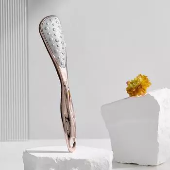 Гальванизированный скребок для ног: Отшелушивает омертвевшую кожу, шлифует пятки и разглаживает подошвы для идеального педикюра. розового золота