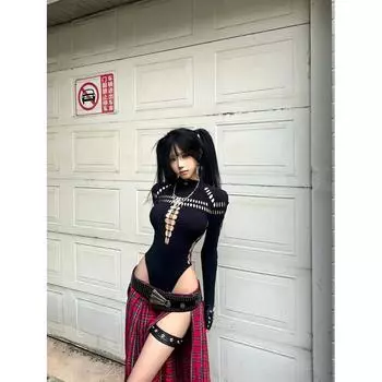 Garis Мода Сексуальный Стиль Вырезы Рваный Полуводолазка Комбинезон 2025 Новый Сексуальный Приталенный Топ с Длинным Рукавом Black Cut Out-Hole jumpsuit L