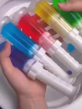 Гель для автоматического чистящего средства для туалета Flower Aromatic с эффективной дезодорирующей дезинфекцией, стойким ароматом ванной комнаты и инструментами для удаления грязи Gardenia