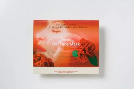 Гелевая маска для лица Viviani — плотная и прозрачная.