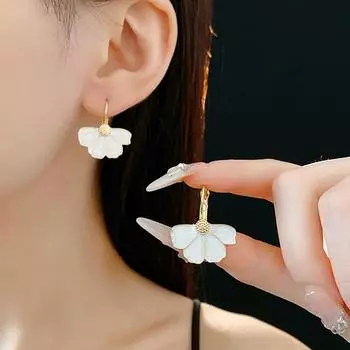 GemChic женские новые изящные лепестковые серьги-капли с масляными серьгами, модные легкие роскошные серьги на день рождения, рождественский подарок на ювелирные изделия