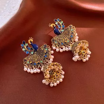 GemChic женские новые винтажные красочные павлиньи колокольчики с кисточками и бахромой серьги этнические модные серьги-гвоздики на день рождения рождественский подарок на день рождения
