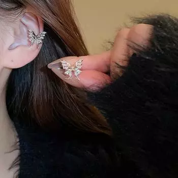 GemChic женские серьги-гвоздики с цирконием и бабочкой, зажим для ушей без пирсинга, простые модные серьги, ювелирные изделия на день рождения, Рождество, подарок