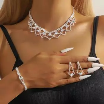 GemChic Женское Изысканное Кристалл Геометрические Стразы Сверкающее Ожерелье Ключица Браслет Серьги Комплект Из Трех Предметов День Рождения Рождественский Ювелирный Подарок