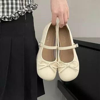 Gentle round head bow girly feeling small low heel temperament matching skirt shallow mouth Mary Jane small leather shoes women 35