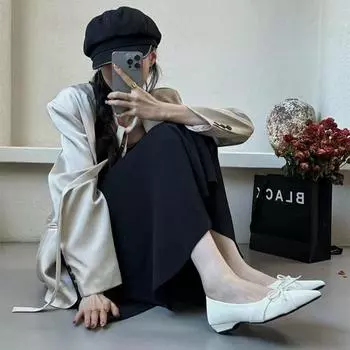 Gentle single shoes evening shoes autumn and winter 2024 new versatile fashion inner height increase pointed satin with skirt women s shoes 35