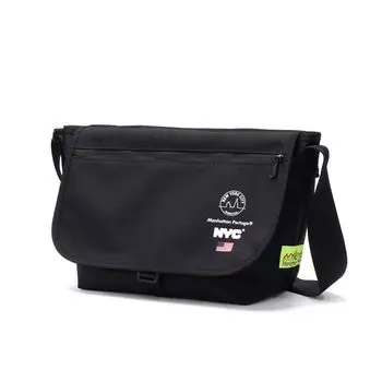 Genuine Messenger Bag MP1606JRFZPLVLNYCITY Nylon Messenger Bag JR Flap Zipper Pocket Vinyl Lining NEW YORK CITY Black [Manhattan Portage] [Official]