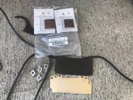 Genuine NISSAN OEM HARD WEAR KIT FRONT DISC BRAKE PADS34 R33 R34 41080-21U25