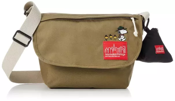 Genuine Product Messenger Bag Casual Messenger Bag JR PEANUTS FW2022 Khaki [Manhattan Portage] [Official]