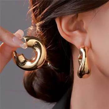 Геометрическая неровность Простые металлические серьги в форме буквы С для женщин Европейская мода Ретро индивидуальные ювелирные изделия Аксессуары