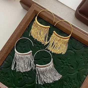 Геометрические круглые серьги с бахромой Серьги класса люкс с нишевым дизайном Уникальный темперамент Высококачественные серьги