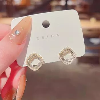 Геометрические модные серьги с бриллиантами и жемчугом: Серебряная игла S925, модный и элегантный дизайн для женщин золотой