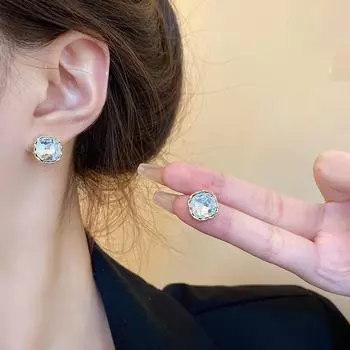 Геометрические серьги из серебра 925 пробы с цирконием — стильные и универсальные женские A1150