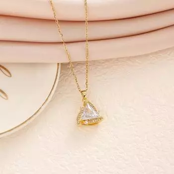 Геометрическое треугольное ожерелье из титановой стали, легкое роскошное ювелирное изделие, бриллиантовое ожерелье на ключицу для женщин