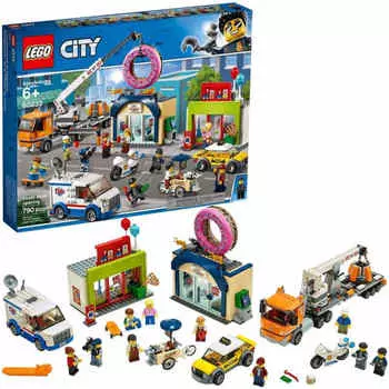 Гигантский автокран LEGO City в действии! Открытие магазина пончиков 60233 Block Toy Boy