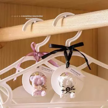 Гипсовый парфюмированный кулон для гардероба с медведем, парфюмированный с подарком, парфюмерный подвесной лосьон для автомобиля (fragrance) Bear белый