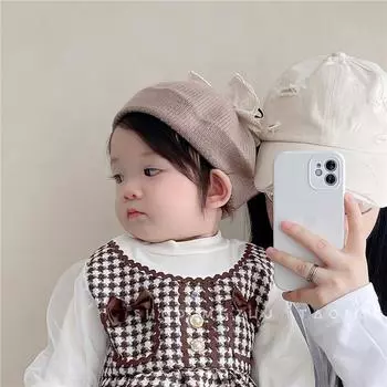 Girls beret autumn and winter little girl bow sweet knitted painter hat baby baby concave hat 5 months-3 years old (head circumference 43-50cm)