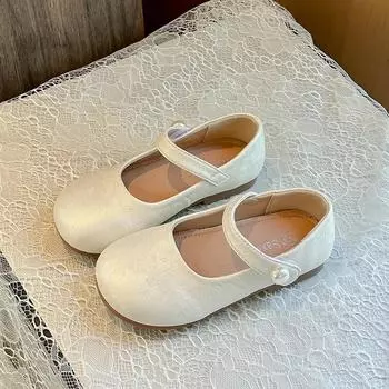 Girls Leather Shoes Embroidered Kids Princess Shoes Soft Sole Casual 2024 New Girls Flats Round Toe Sweet Elegant Temperament 26 бежевый